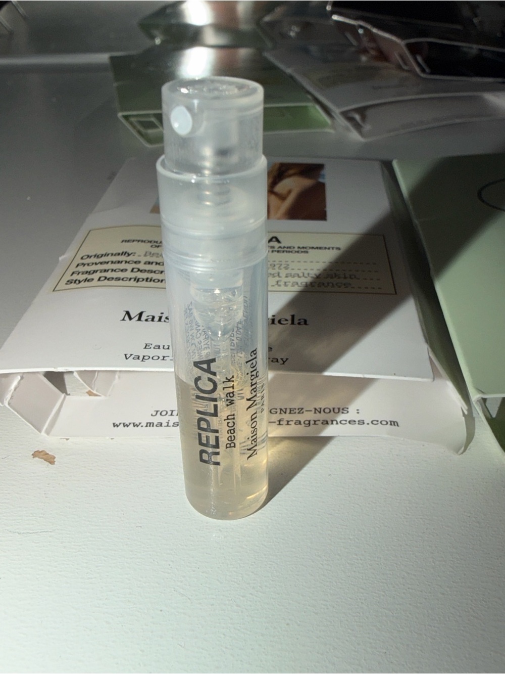 Fragrance samples - Picture 3 of 5